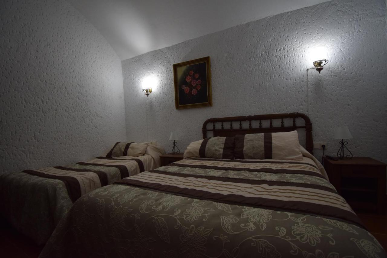 Apartamentos Horno Y Casa De Dulce Purullena Bagian luar foto