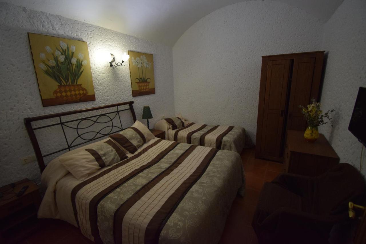 Apartamentos Horno Y Casa De Dulce Purullena Bagian luar foto