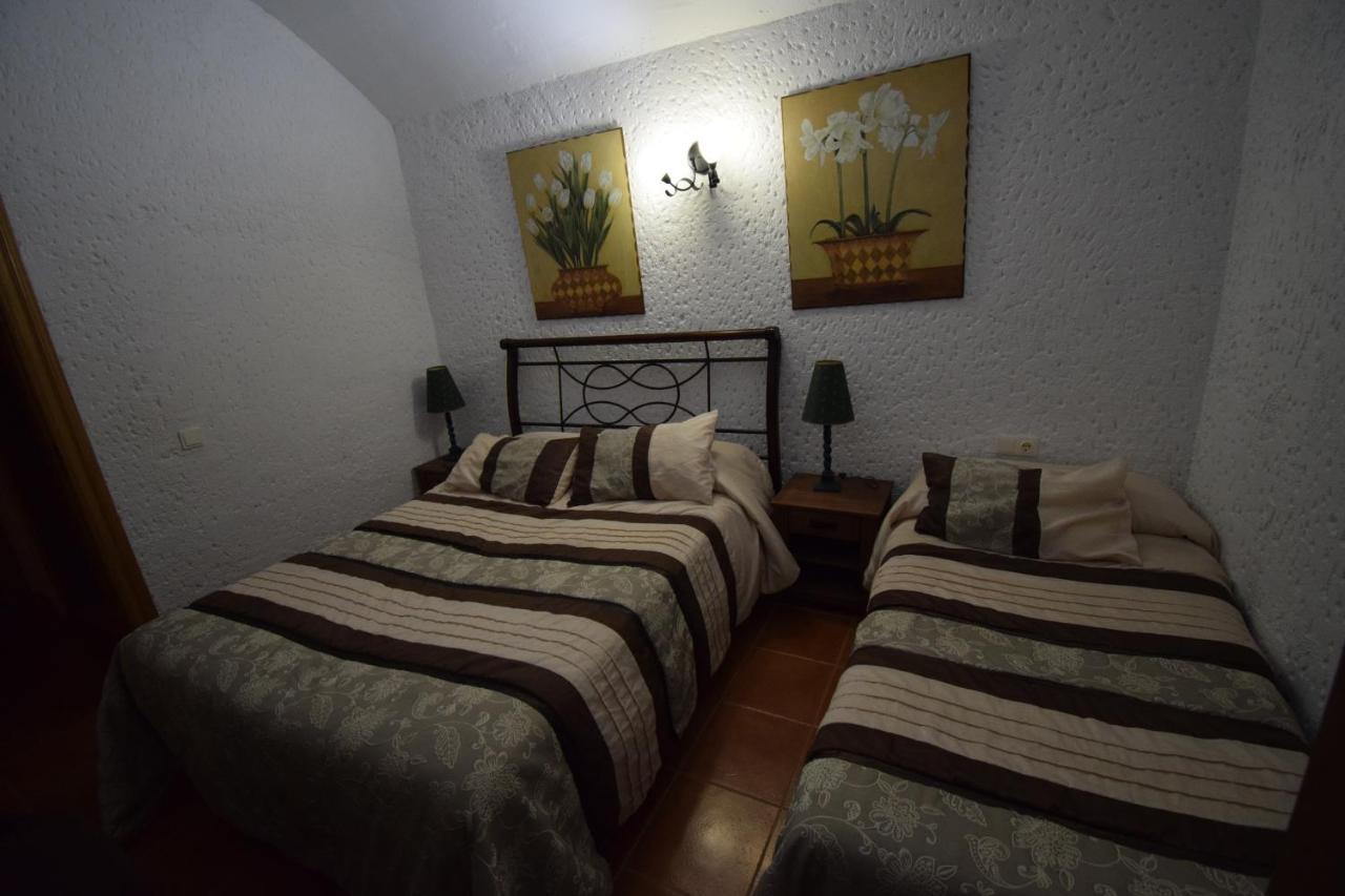 Apartamentos Horno Y Casa De Dulce Purullena Bagian luar foto