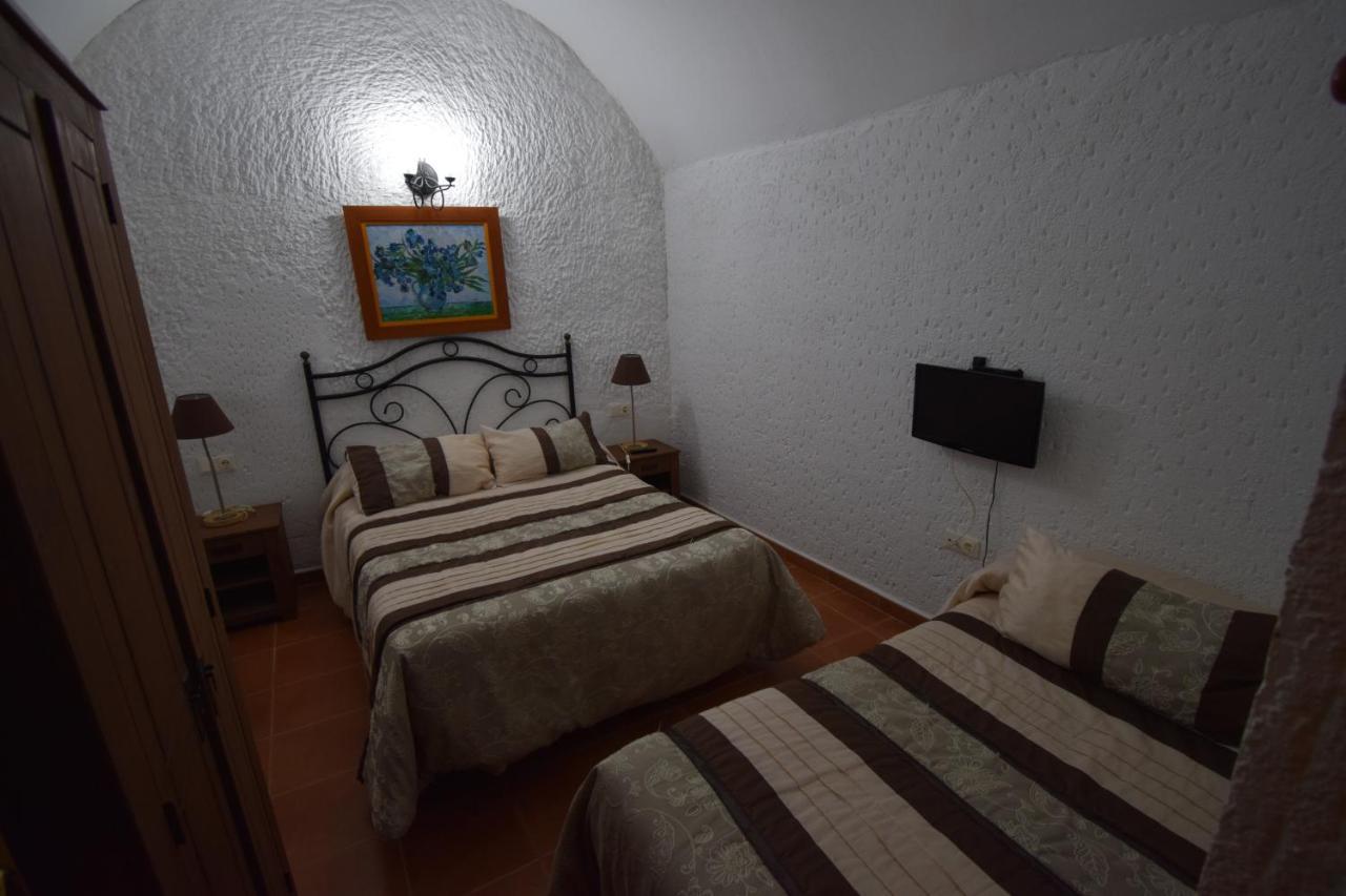 Apartamentos Horno Y Casa De Dulce Purullena Bagian luar foto