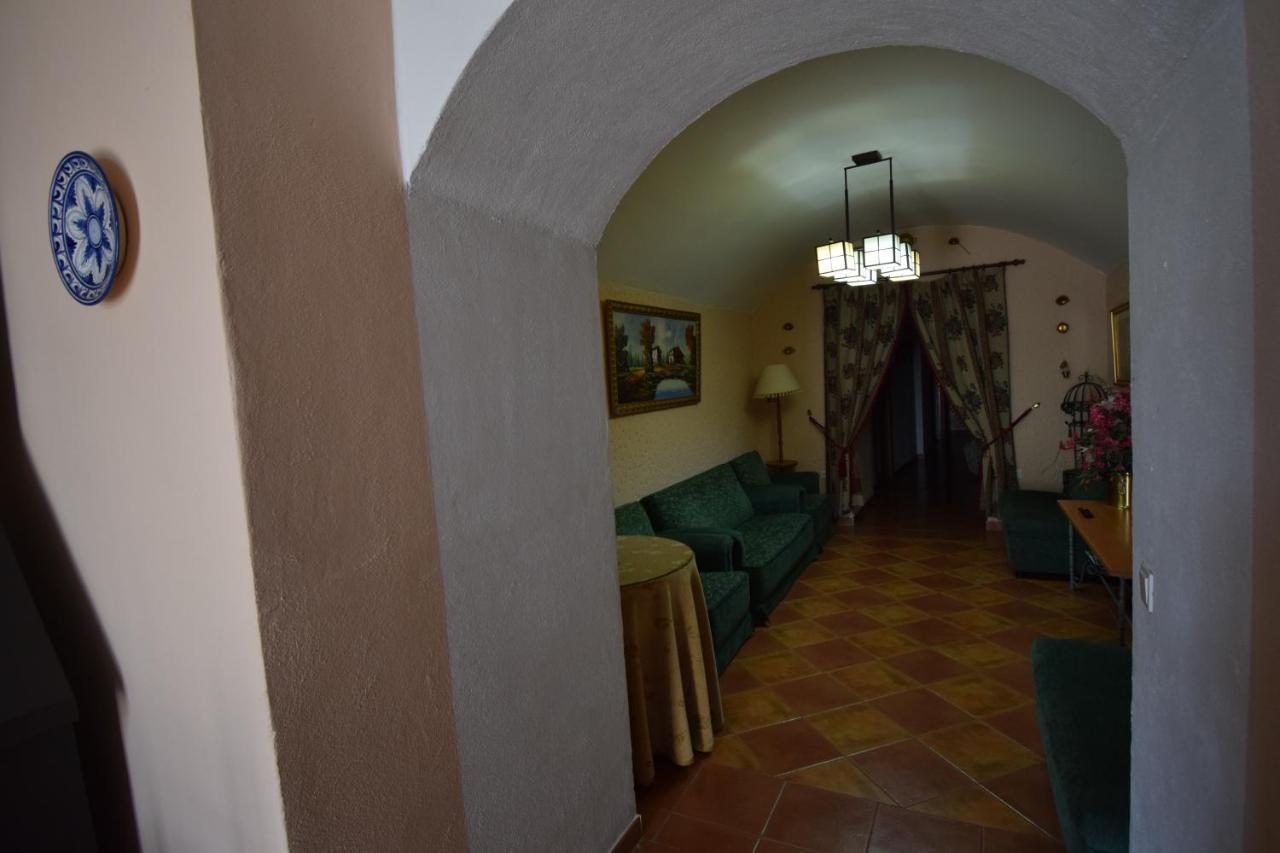 Apartamentos Horno Y Casa De Dulce Purullena Bagian luar foto