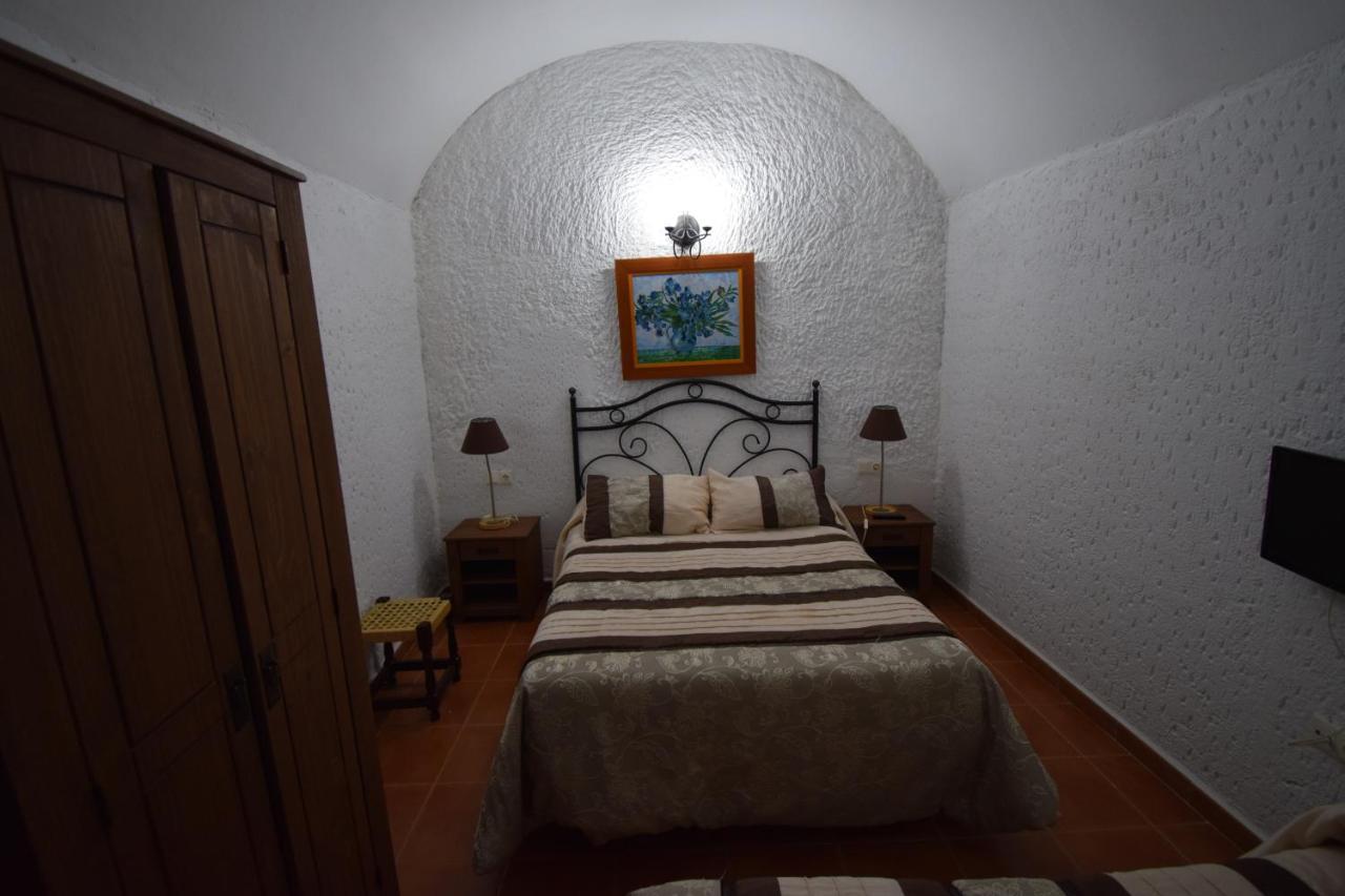Apartamentos Horno Y Casa De Dulce Purullena Bagian luar foto